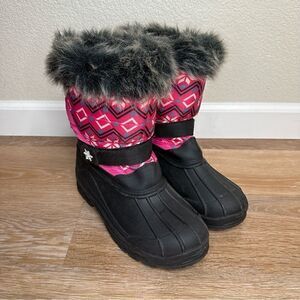 Jands by Transco Geometric Print Women’s Snow Boots